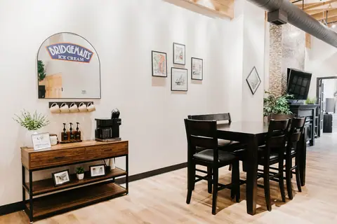 Bridgeman Loft photo 54