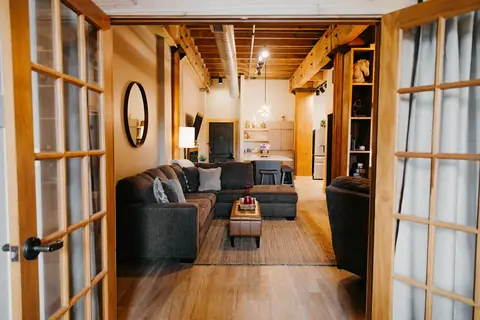 Dockside Suites photo 36