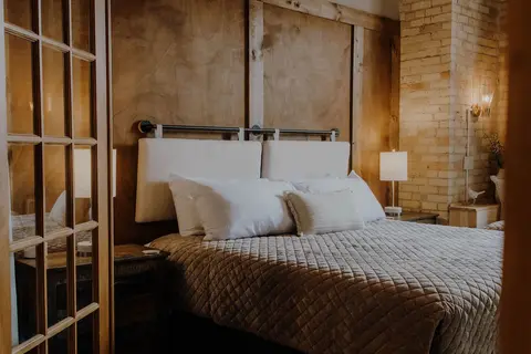 Dockside Suite 2 at The Brix in Canal Park, Duluth, photo 2